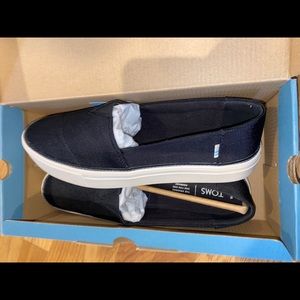 Toms Black Loafers